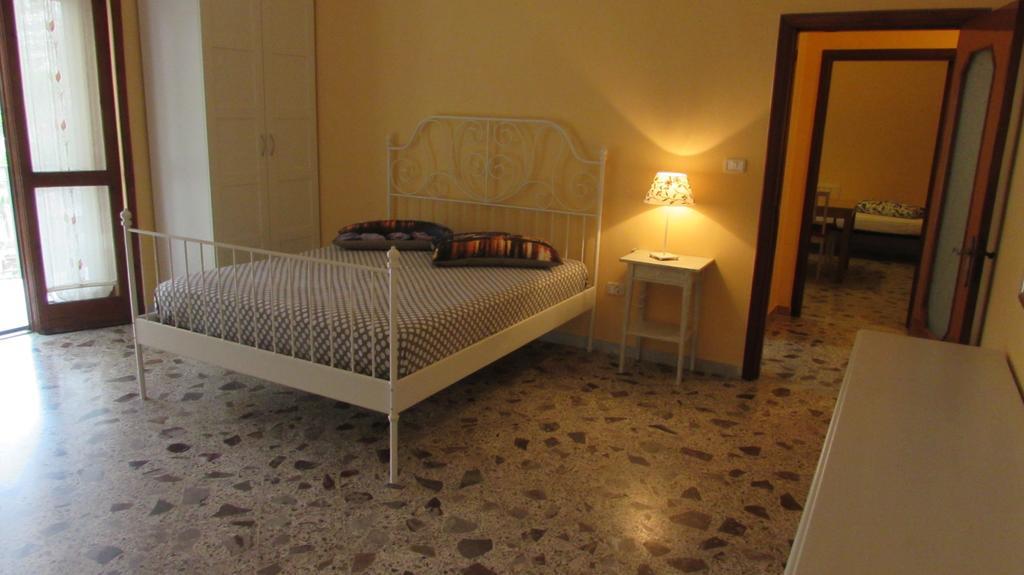 Villa Claudianna Bed & Bike Paestum Kültér fotó